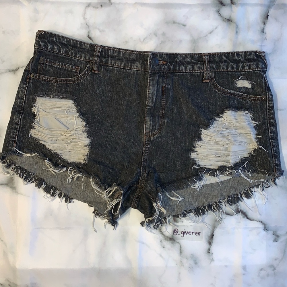 EUC 16 / 33 Black Distressed Denim Shorts Mossimo Supply Co